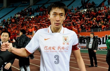 双塔先发！斯波：首发阵容的表现不均衡 防守表现未达到预期（双塔联手首发，斯波：首发发挥失衡，防守表现未达预期）