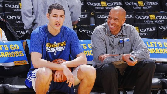 掘金三杀森林狼！约基奇56+16+15 穆雷35分华子44分遭驱逐（掘金三擒森林狼：约基奇56+16+15穆雷35分，爱德华兹44分被驱逐）