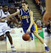 北马其顿新一期大名单：埃尔马斯领衔，英博外援阿利米在列（北马其顿公布新一期国家队名单：埃尔马斯压阵，英博外援阿利米入选）