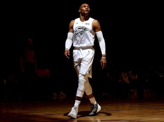 柔佛主帅：球员们在与申花的比赛中表现非常出色，我非常满意（柔佛主帅：对阵申花，球员发挥亮眼，我十分满意）