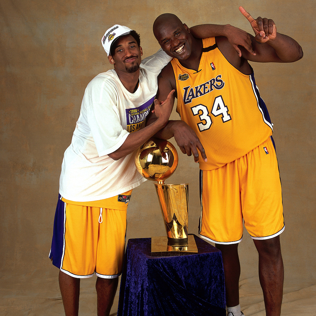 共和报：米兰正考虑冬窗签回41岁的蒂亚戈-席尔瓦（共和报：米兰酝酿冬窗签回41岁蒂亚戈-席尔瓦）