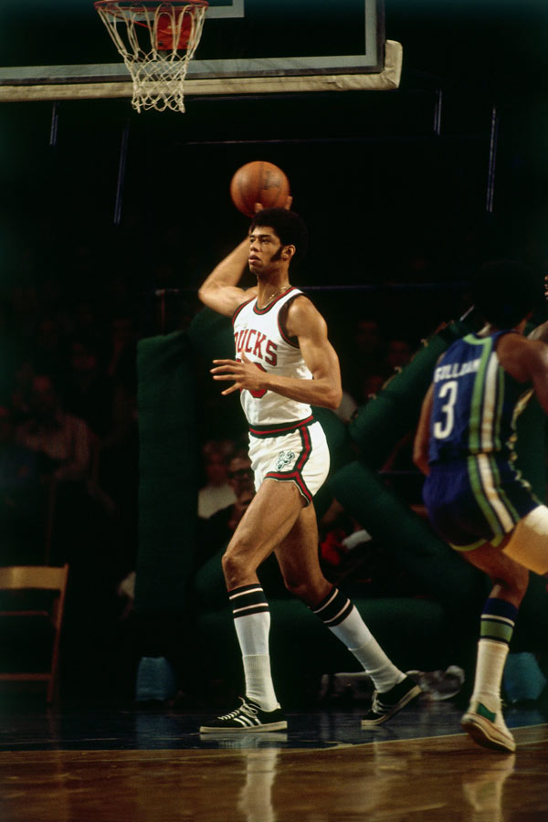 图拉姆：不认为现在踢利物浦我们就占优，每场比赛都是独立的（图拉姆：即便此刻面对利物浦也谈不上优势，每一场都是全新的较量）